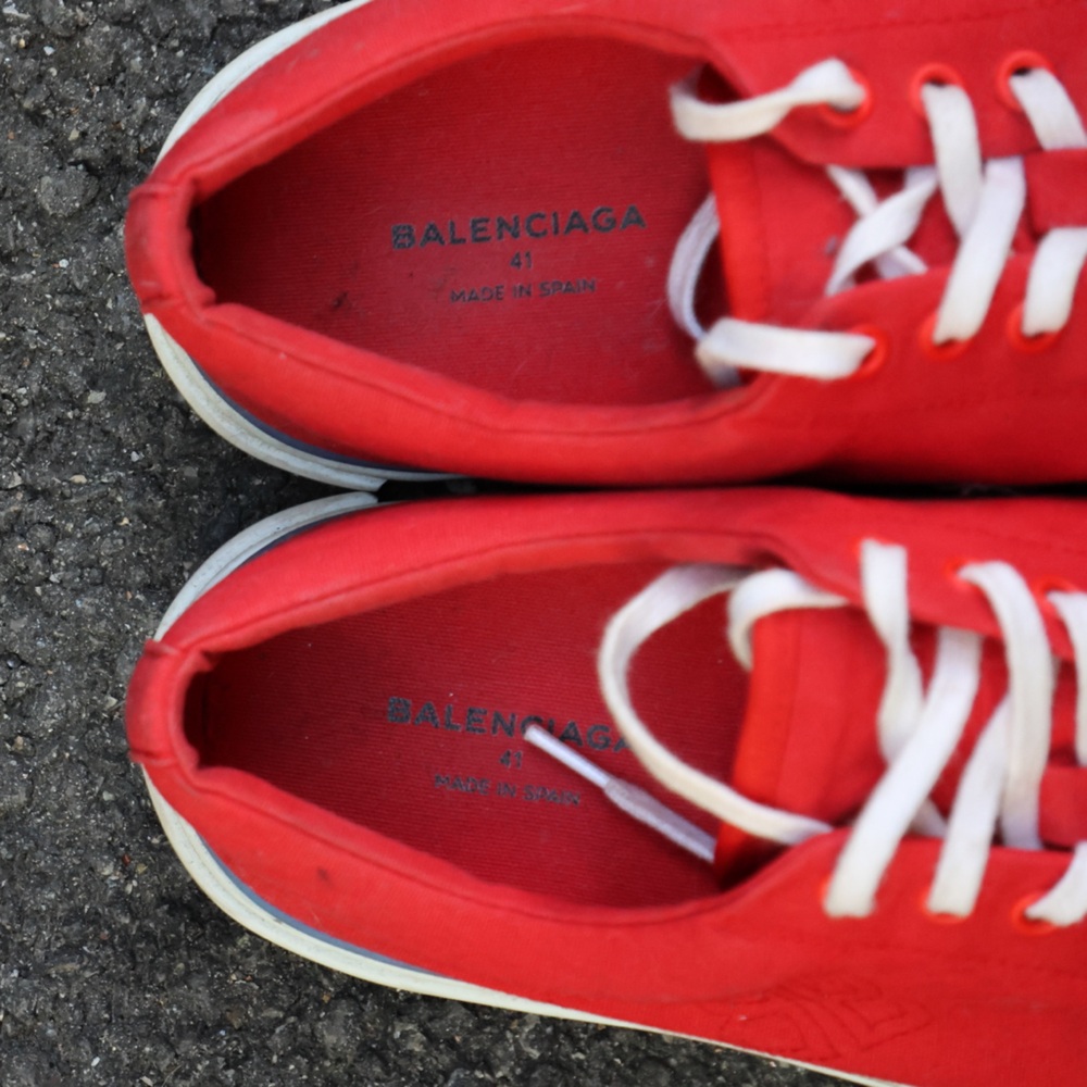 Balenciaga Men's Red Sneakers - Picture 2 of 6